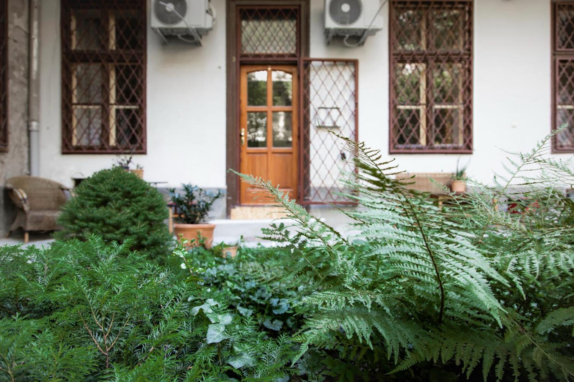 Budapestayz - Lonyay Studios Exterior foto